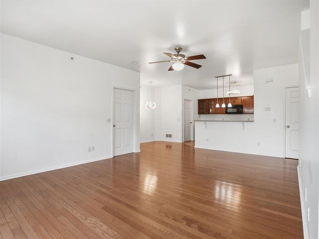 273 Scio Village Court 243, Ann Arbor, MI 48103