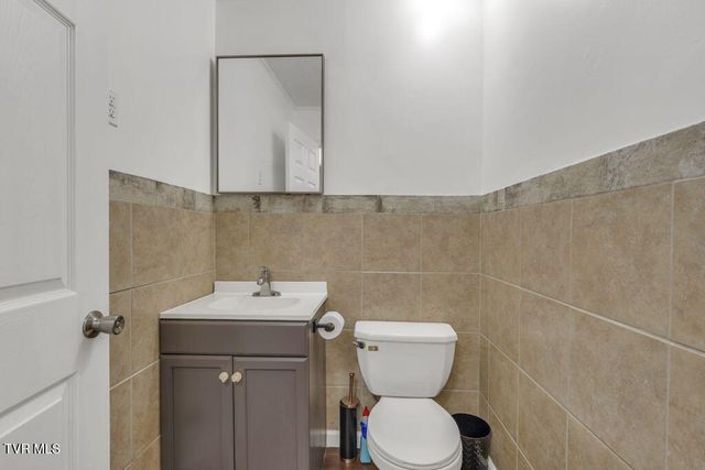 520 Hospital Hill Lane, Mountain City, TN 37683