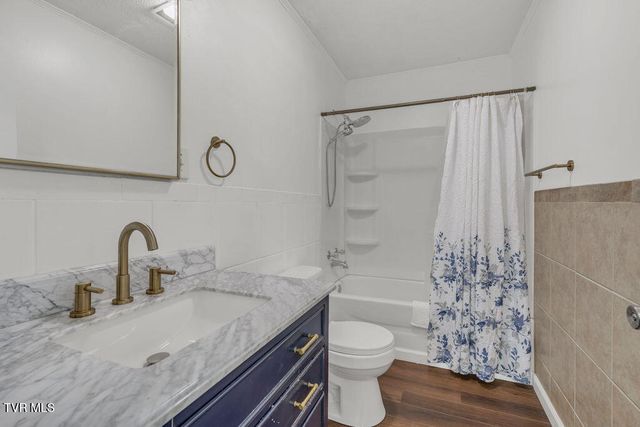 520 Hospital Hill Lane, Mountain City, TN 37683