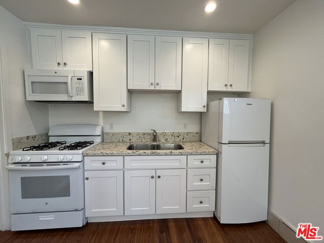3901 S Orange Drive, Los Angeles, CA 90008