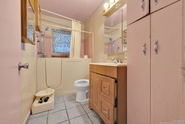254 Banbridge, San Antonio, TX 78223