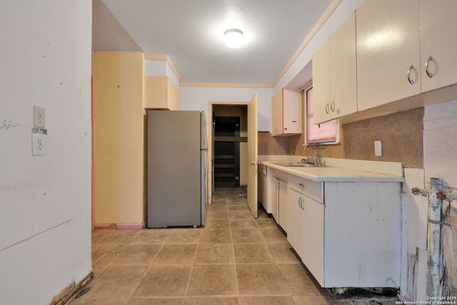 254 Banbridge, San Antonio, TX 78223