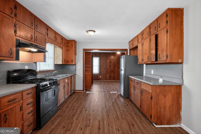 6269 Flamingo Way, Morrow, GA 30260