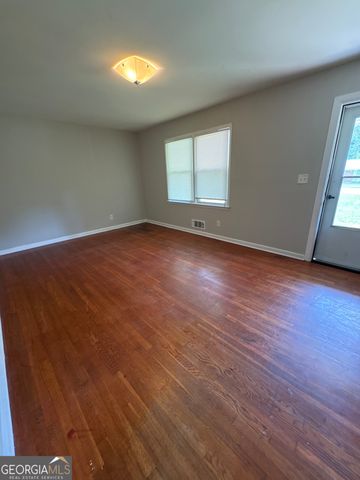 6269 Flamingo Way, Morrow, GA 30260