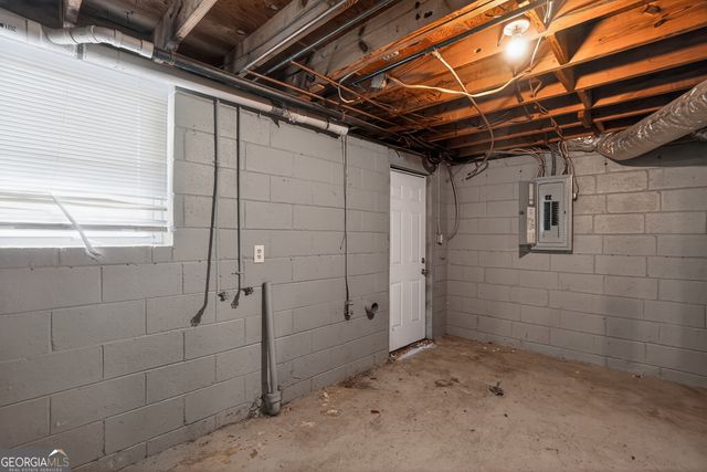 6269 Flamingo Way, Morrow, GA 30260