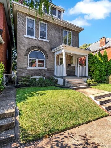 3950 Shenandoah Avenue, St Louis, MO 63110