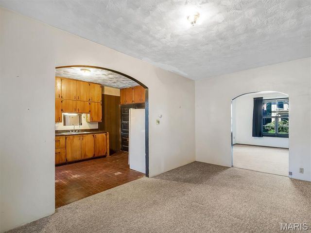 3950 Shenandoah Avenue, St Louis, MO 63110