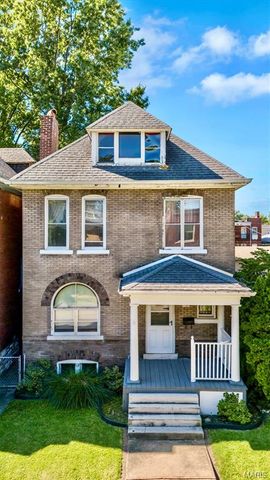 3950 Shenandoah Avenue, St Louis, MO 63110