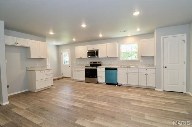 540 Pearl Street, Lebanon, MO 65536