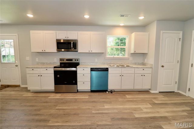 540 Pearl Street, Lebanon, MO 65536