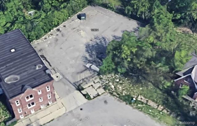 12824 Fournier Street, Detroit, MI 48205