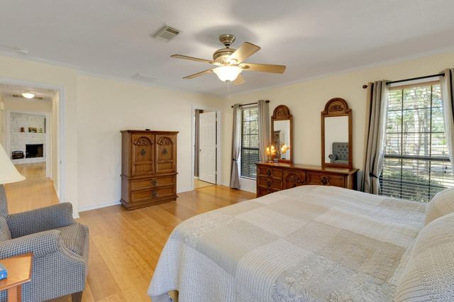 41 S Holly Glen Drive, Point Blank, TX 77364