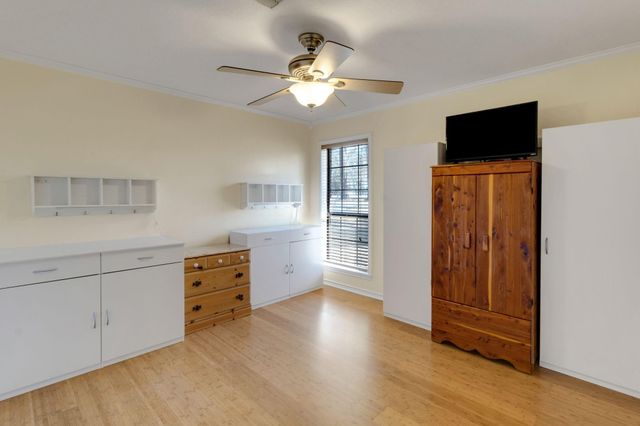 41 S Holly Glen Drive, Point Blank, TX 77364