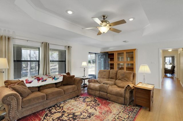 41 S Holly Glen Drive, Point Blank, TX 77364