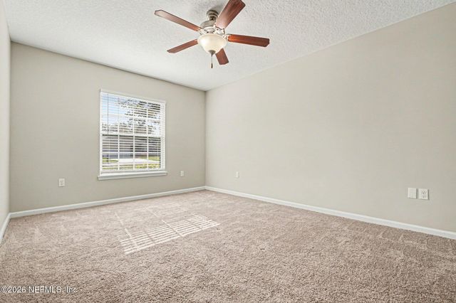 87061 FARNSWORTH Lane, Yulee, FL 32097