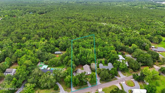 965 E Second Street, Pass Christian, MS 39571