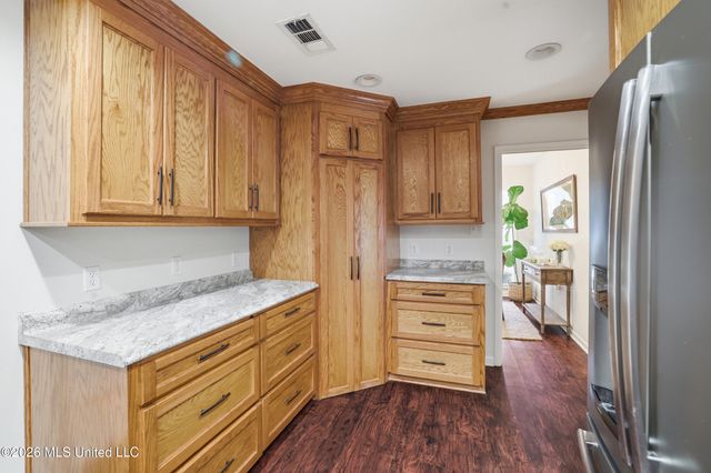 965 E Second Street, Pass Christian, MS 39571