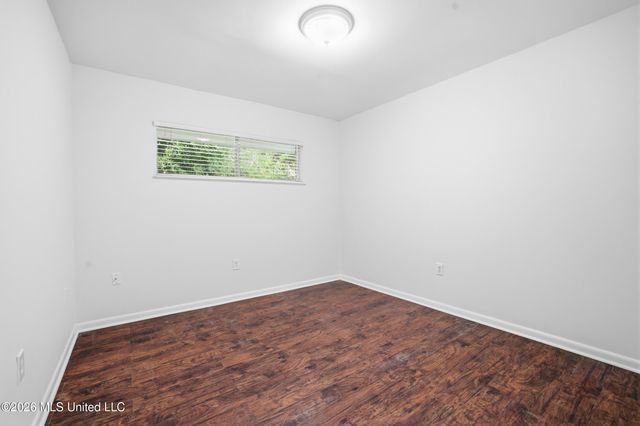 965 E Second Street, Pass Christian, MS 39571