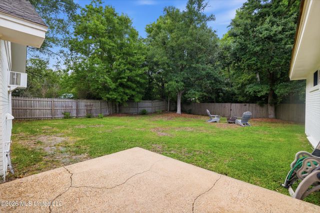 965 E Second Street, Pass Christian, MS 39571