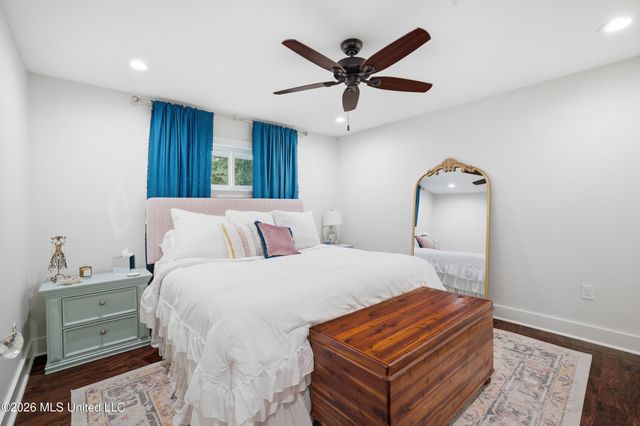 965 E Second Street, Pass Christian, MS 39571