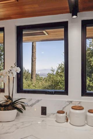 80 Skywood Way, Woodside, CA 94062