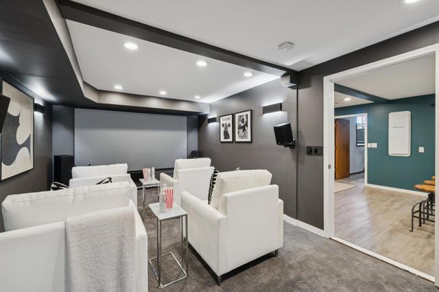 80 Skywood Way, Woodside, CA 94062