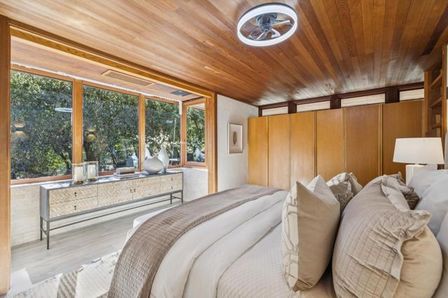 80 Skywood Way, Woodside, CA 94062