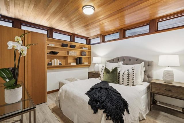 80 Skywood Way, Woodside, CA 94062