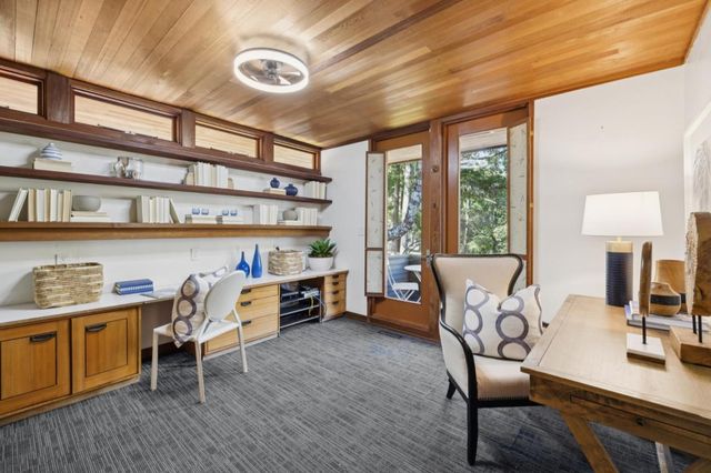 80 Skywood Way, Woodside, CA 94062