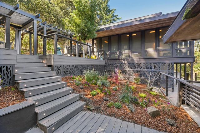 80 Skywood Way, Woodside, CA 94062