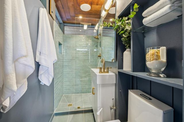 80 Skywood Way, Woodside, CA 94062