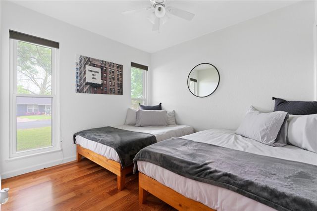 2906 Burning Oak DR, Austin, TX 78704