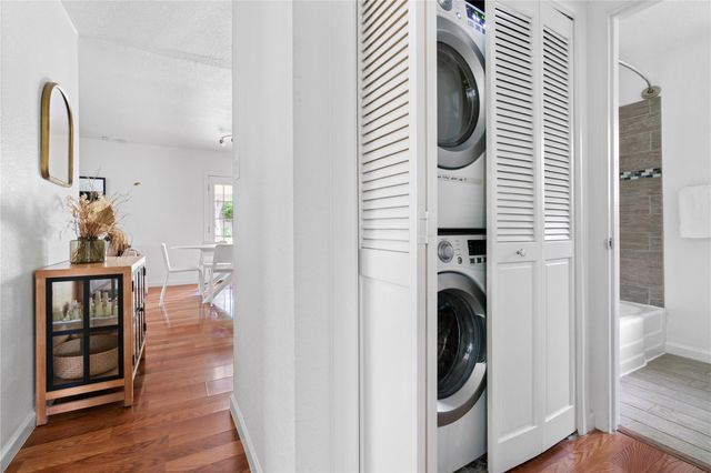 2906 Burning Oak DR, Austin, TX 78704