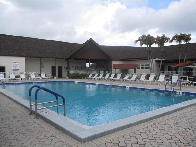 6531 SE Federal Hwy S212 S212, Stuart, FL 34997