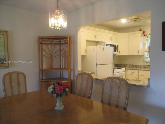 6531 SE Federal Hwy S212 S212, Stuart, FL 34997