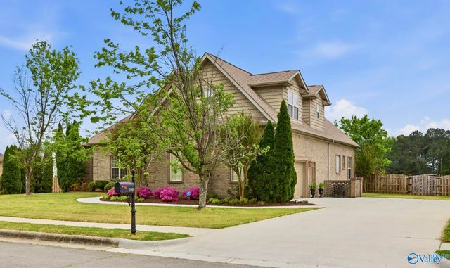 25870 Cobblestone Lane, Athens, AL 35613