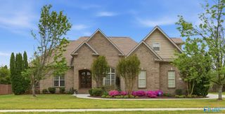 25870 Cobblestone Lane, Athens, AL 35613
