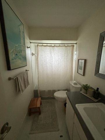 800 Ibis Way 4, North Palm Beach, FL 33408