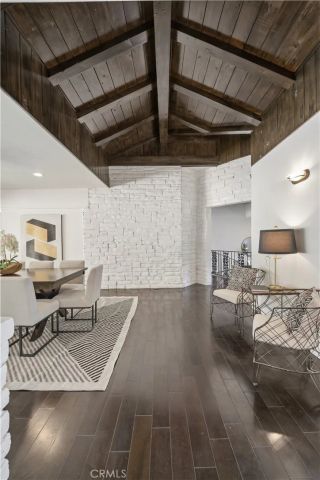 5139 San Feliciano, Woodland Hills, CA 91364