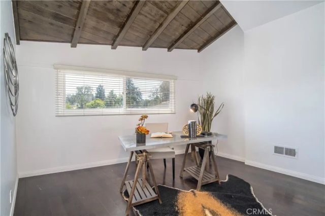 5139 San Feliciano, Woodland Hills, CA 91364