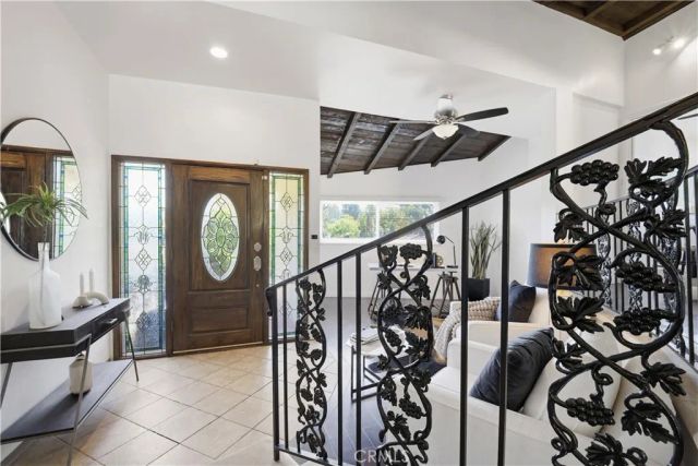5139 San Feliciano, Woodland Hills, CA 91364