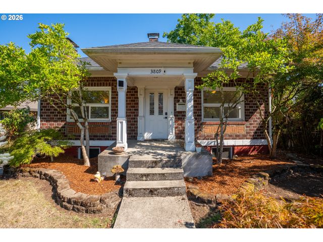 3809 H St, Vancouver, WA 98663