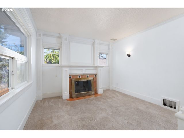 3809 H St, Vancouver, WA 98663