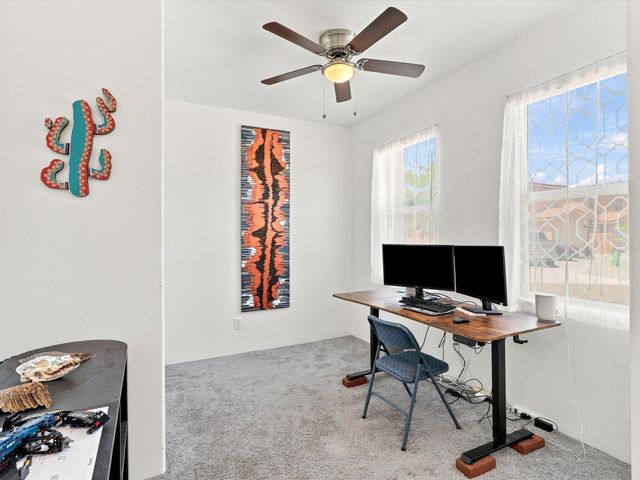 3932 Jaxson Lane, Santa Fe, NM 87507