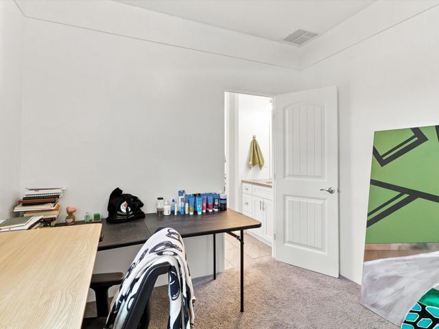3932 Jaxson Lane, Santa Fe, NM 87507