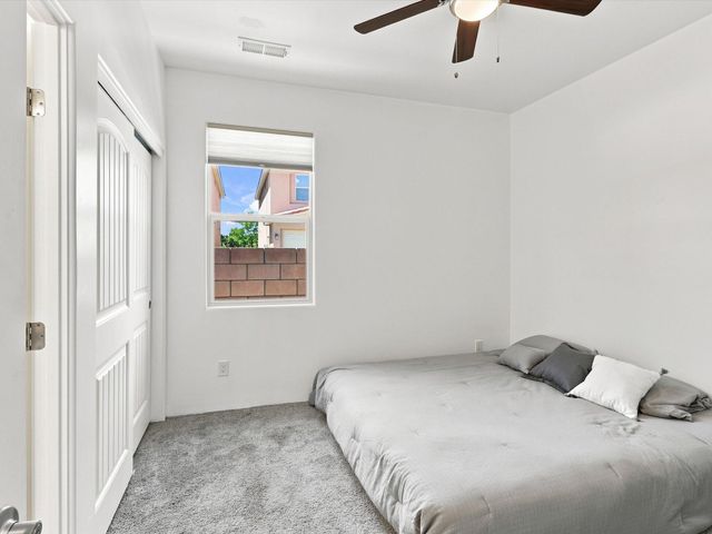 3932 Jaxson Lane, Santa Fe, NM 87507