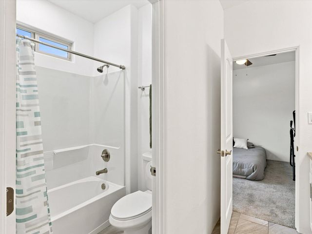 3932 Jaxson Lane, Santa Fe, NM 87507
