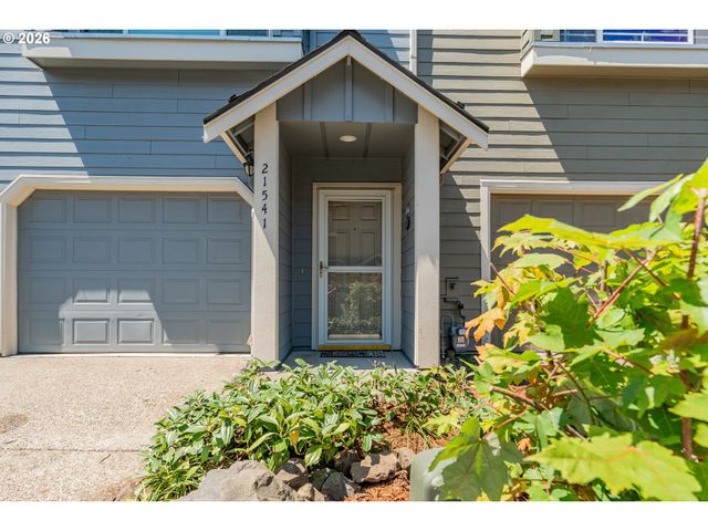 21541 Ne LAUREL WOOD Ln, Fairview, OR 97024