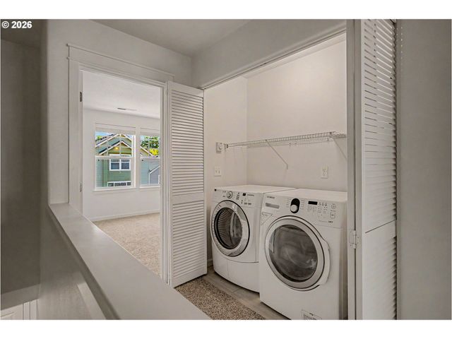 21541 Ne LAUREL WOOD Ln, Fairview, OR 97024