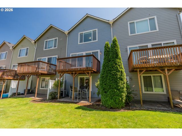 21541 Ne LAUREL WOOD Ln, Fairview, OR 97024